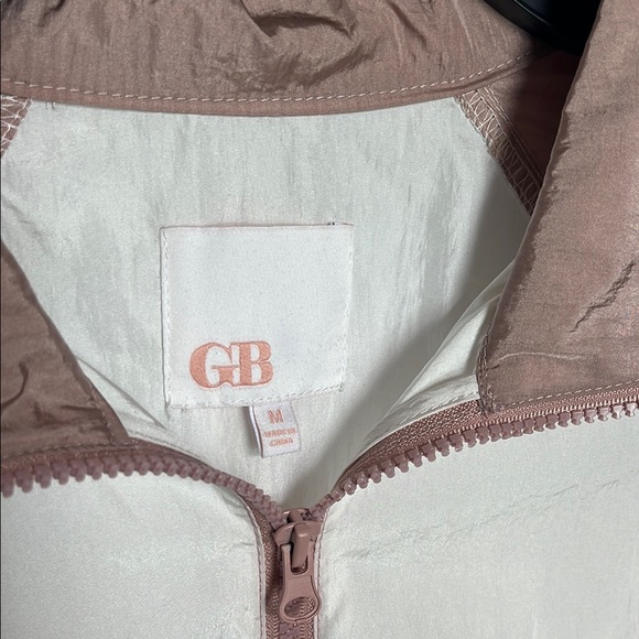 Gianni Bini Cream/Mauve half zip windbreaker - Picture 2 of 3